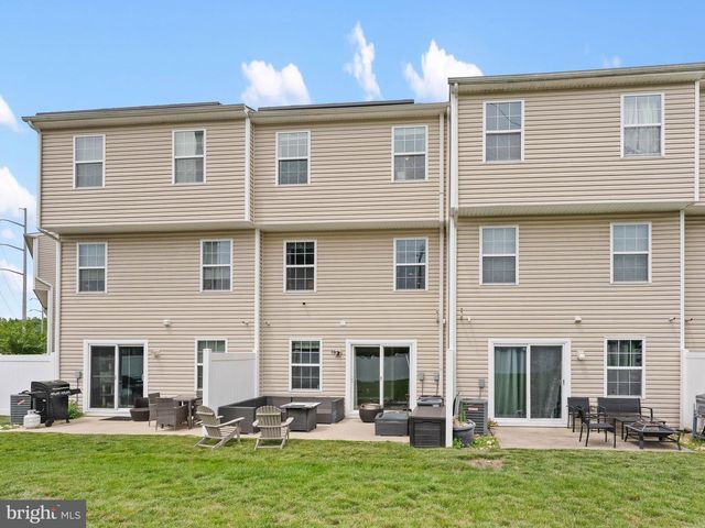 14 LUMBER LN, Mount Ephraim, NJ 08059