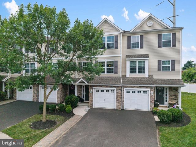 14 LUMBER LN, Mount Ephraim, NJ 08059