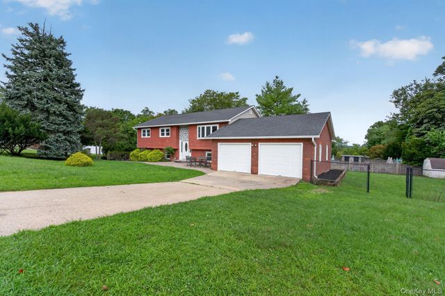 123 Lester Drive, Tappan, NY 10983
