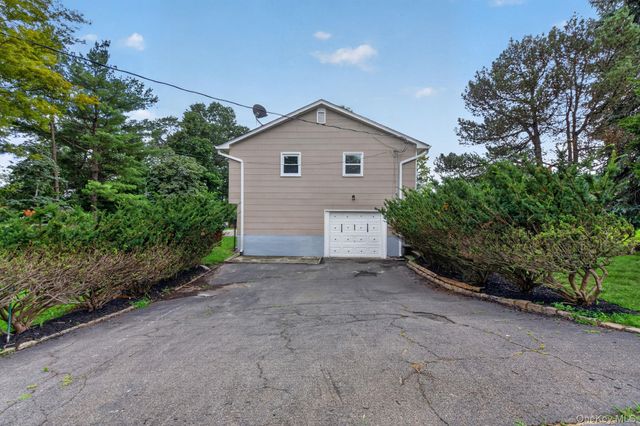 123 Lester Drive, Tappan, NY 10983