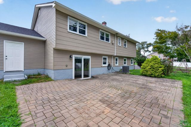 123 Lester Drive, Tappan, NY 10983