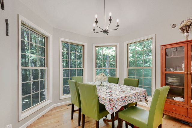 60 Lightning Bug Ln, Sewanee, TN 37375