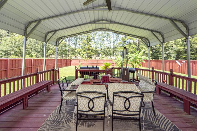 7600 High Maple Circle, North Charleston, SC 29418