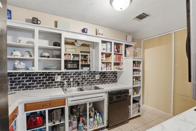 1412 SW 62nd Street, Oklahoma City, OK 73159