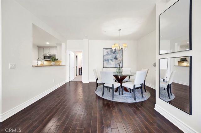 1726 S Bentley Avenue PH3, Los Angeles, CA 90025