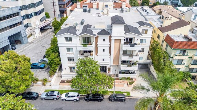 1726 S Bentley Avenue PH3, Los Angeles, CA 90025