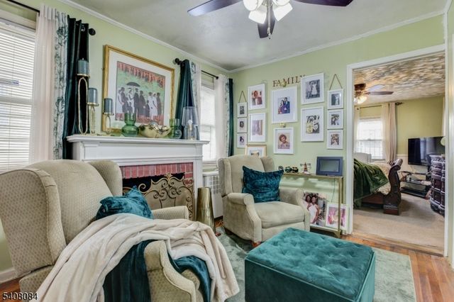 284 W End Ave, Newark City, NJ 07106