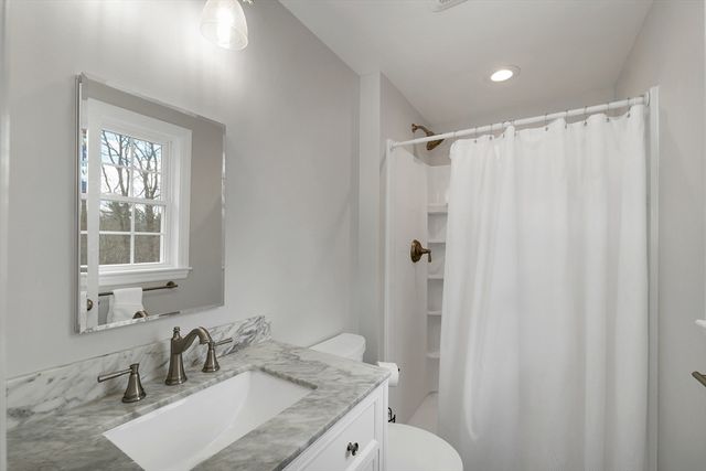 716 Exeter Road, Hampton, NH 03842