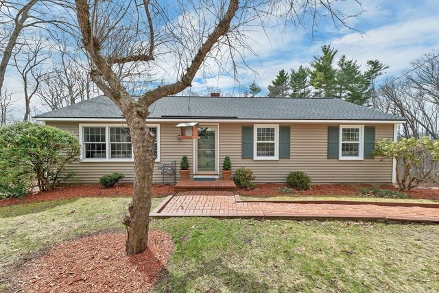 716 Exeter Road, Hampton, NH 03842