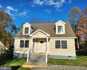 175 N MADISON ST, Orange, VA 22960