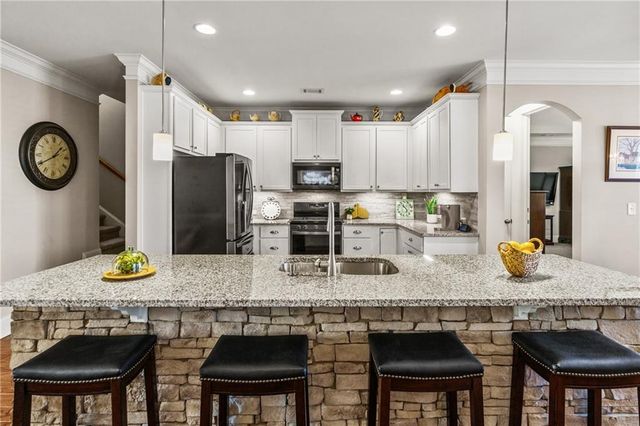 585 Hanover Drive, Villa Rica, GA 30180