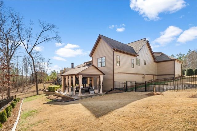 585 Hanover Drive, Villa Rica, GA 30180