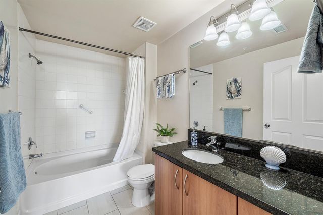 255 NE 3rd Avenue 2503, Delray Beach, FL 33444
