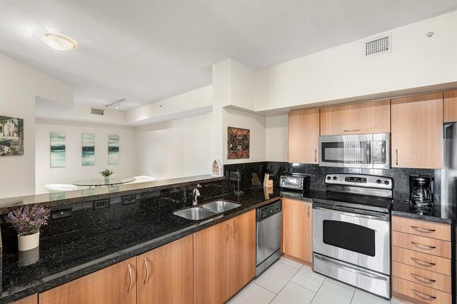255 NE 3rd Avenue 2503, Delray Beach, FL 33444