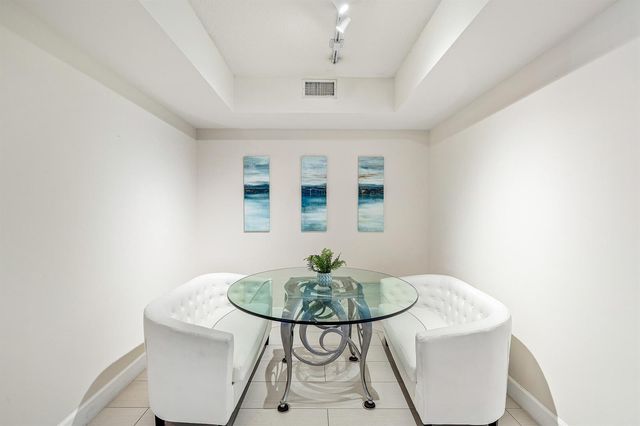 255 NE 3rd Avenue 2503, Delray Beach, FL 33444