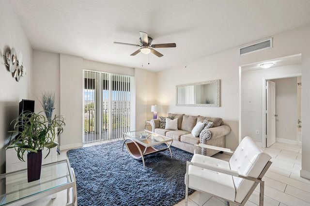 255 NE 3rd Avenue 2503, Delray Beach, FL 33444