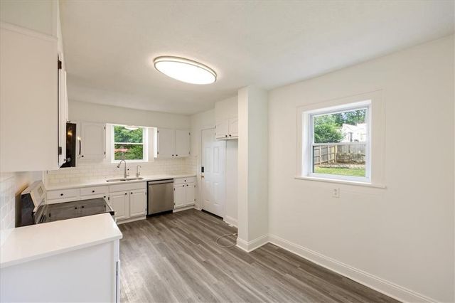 7343 Forest Avenue, Kansas City, MO 64131
