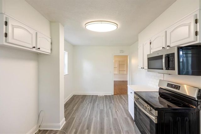 7343 Forest Avenue, Kansas City, MO 64131