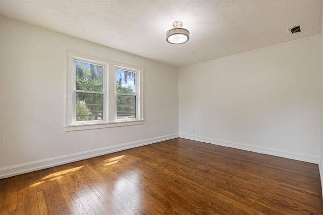 7343 Forest Avenue, Kansas City, MO 64131