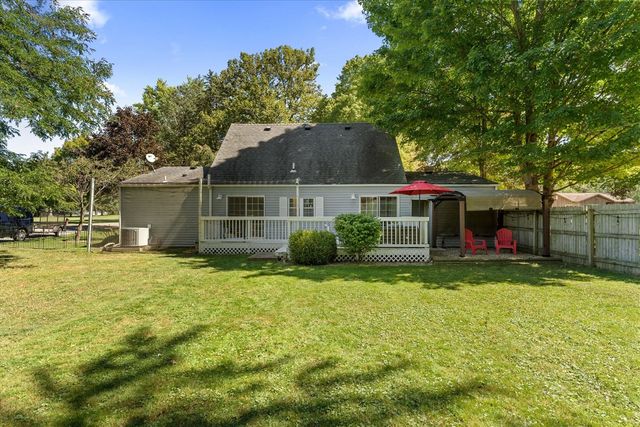 61140 Lenawee Road, Cassopolis, MI 49031