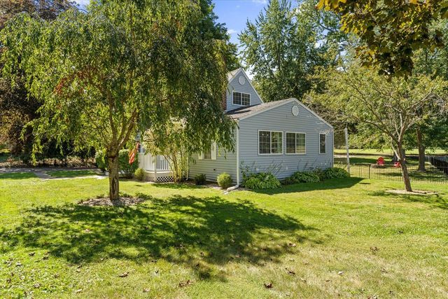 61140 Lenawee Road, Cassopolis, MI 49031