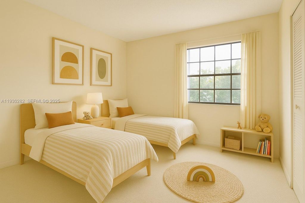 Image 13 of property listing at 3553 Magellan Cir 317-1, Aventura, FL 33180