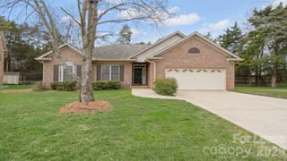 2804 Wingfield Place, Charlotte, NC 28210