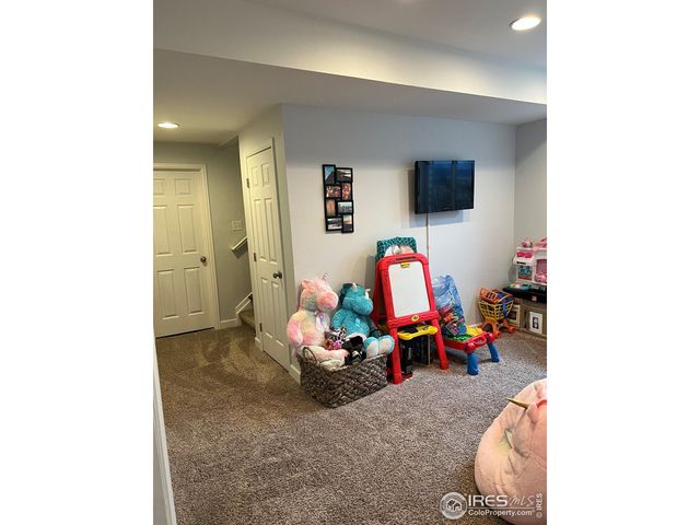 3455 Sandalwood Ln, Johnstown, CO 80534