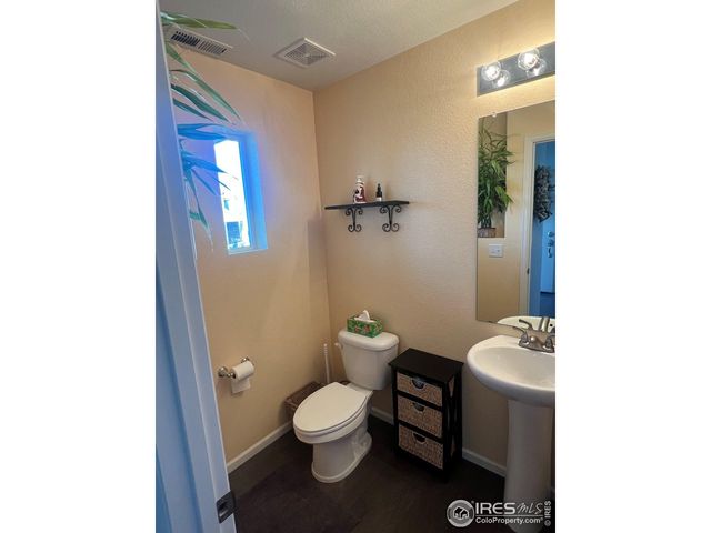 3455 Sandalwood Ln, Johnstown, CO 80534