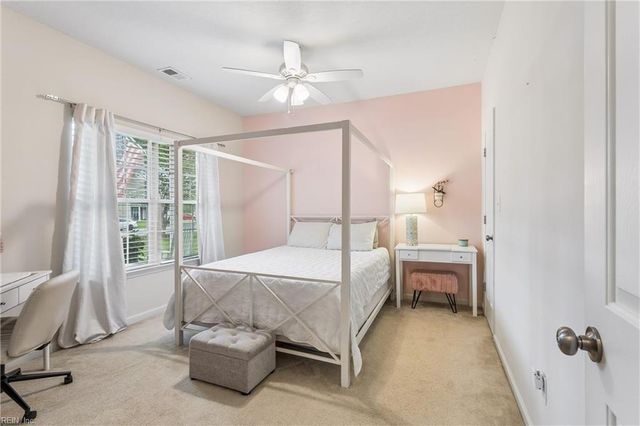 3763 Mariners DR, Hayes, VA 23072