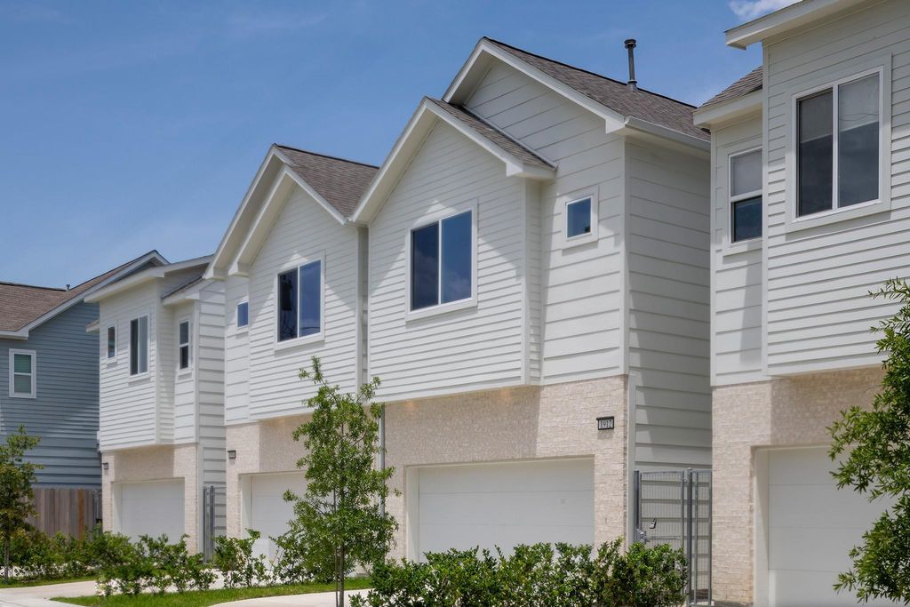 1914 Erastus Street, Houston, TX 77020