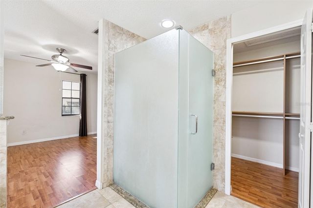 8002 SANDPOINT BOULEVARD, Orlando, FL 32819