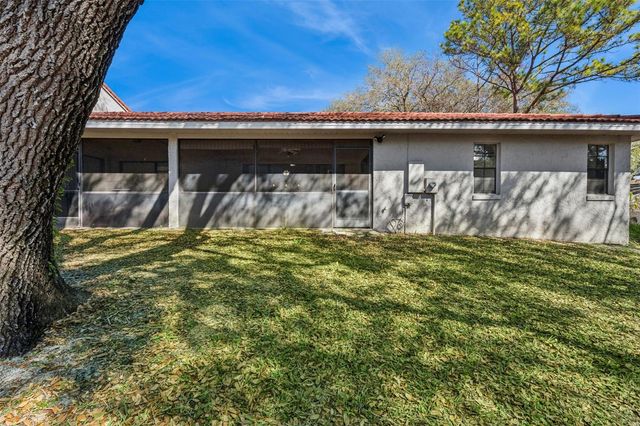 8002 SANDPOINT BOULEVARD, Orlando, FL 32819