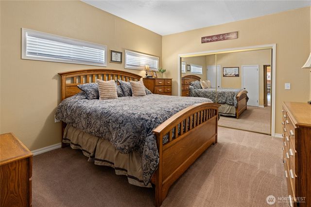 61 S Lake Cabins Road, Ronald, WA 98940