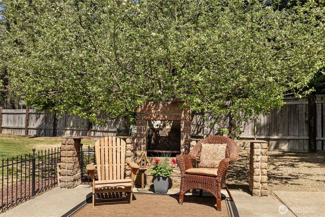 61 S Lake Cabins Road, Ronald, WA 98940