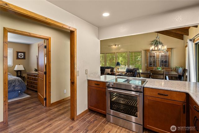 61 S Lake Cabins Road, Ronald, WA 98940
