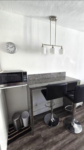 19201 Collins Ave 1124, Sunny Isles Beach, FL 33160