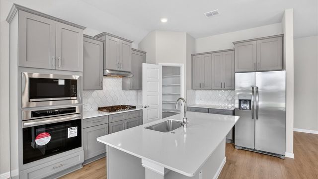 3324 PIER VIEW Street, Grand Prairie, TX 76065