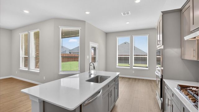 3324 PIER VIEW Street, Grand Prairie, TX 76065