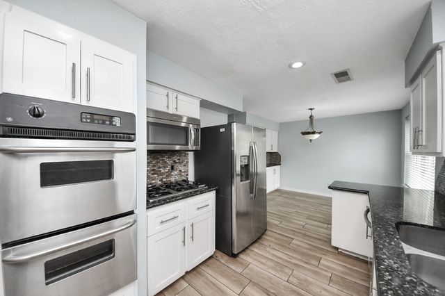 5954 Beaudry Drive, Houston, TX 77035