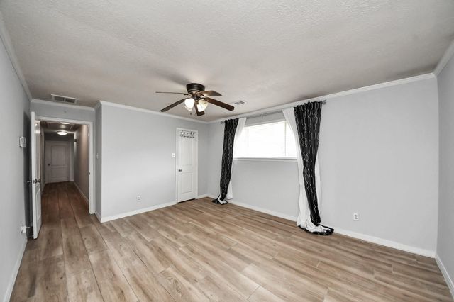 5954 Beaudry Drive, Houston, TX 77035
