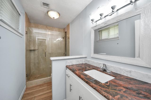 5954 Beaudry Drive, Houston, TX 77035
