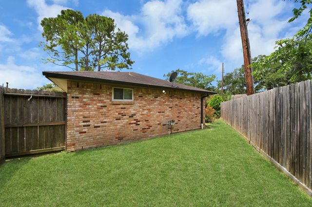 5954 Beaudry Drive, Houston, TX 77035