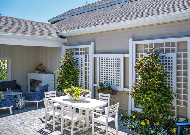 44 Outlook East 44, Plymouth, MA 02360