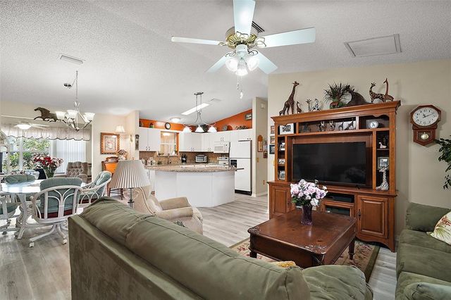 2538 PRIVADA DRIVE, The Villages, FL 32162