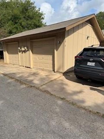 307 W William Cannon DR W A, Austin, TX 78745