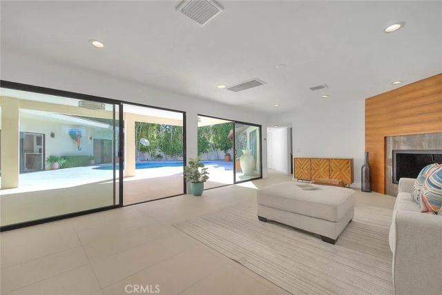 1281 Linda Vista, Palm Springs, CA 92262