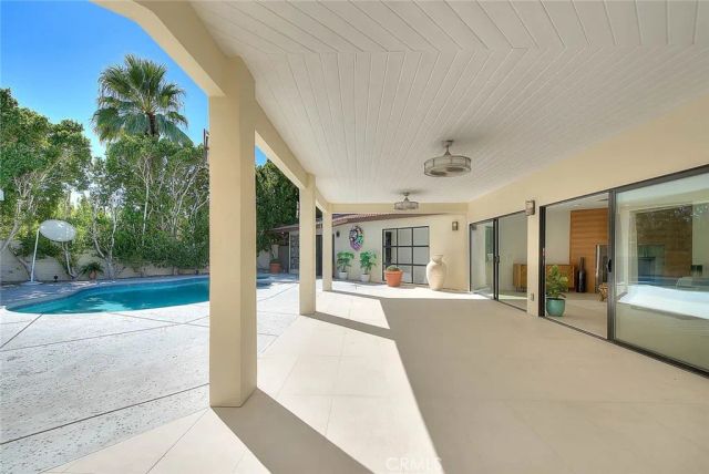 1281 Linda Vista, Palm Springs, CA 92262