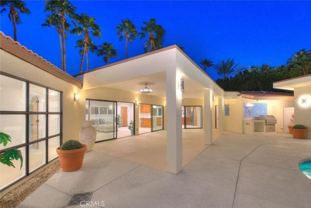 1281 Linda Vista, Palm Springs, CA 92262