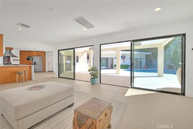 1281 Linda Vista, Palm Springs, CA 92262